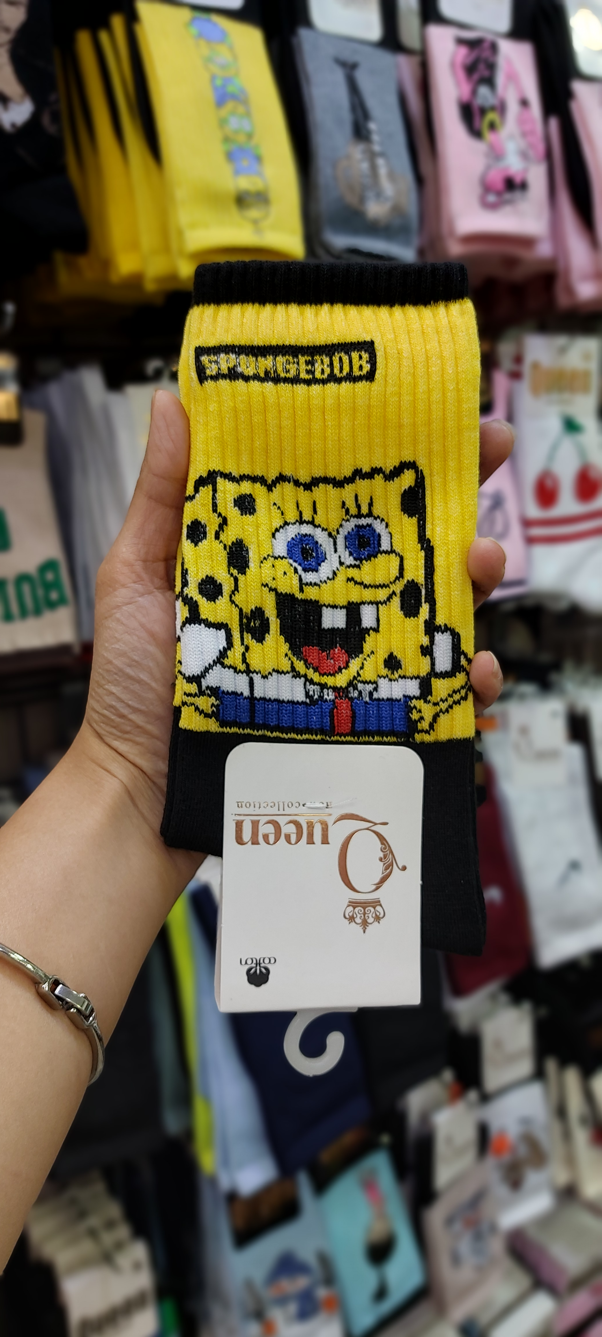 جوراب ساق بلند کویین | طرح باب اسفنجی (Sponge bob) | نخ ایرانی درجه 1 | فری سایز ۳۶ تا ۴۳